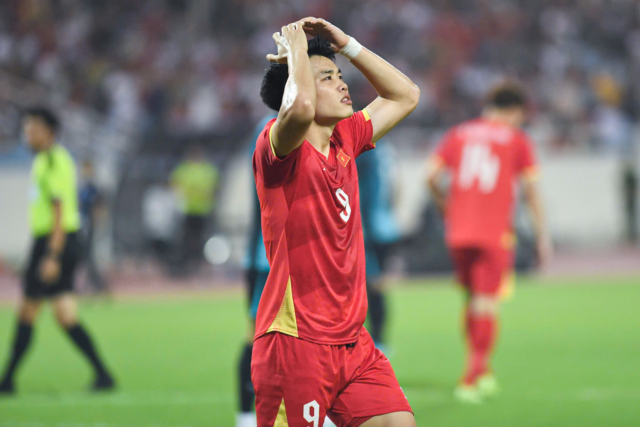 Đình Bắc Việt Nam vs Singapore 31/7 dinh Bac Viet Nam vs Singapore 31/7