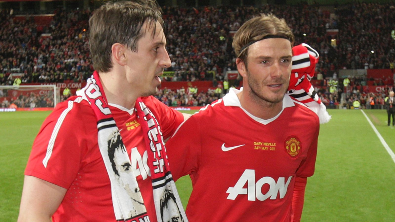 Trước khi là một BLV gây tranh cãi, huyền thoại Man Utd - Gary Neville là cầu thủ như thế nào 2 Trước khi là một BLV gây tranh cãi, huyền thoại Man Utd - Gary Neville là cầu thủ như thế nào 2