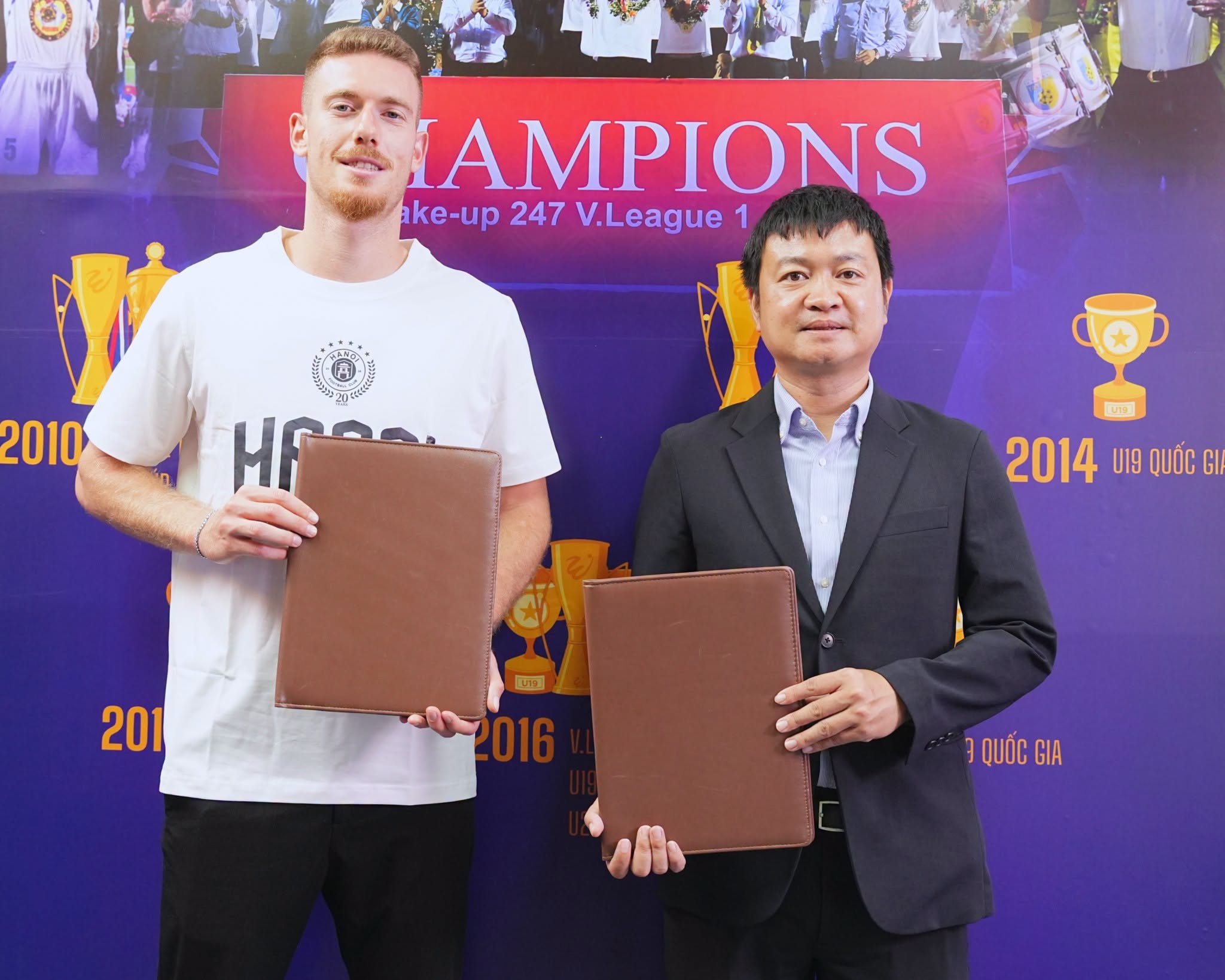 CLB Ha Noi ra mat tien ve phong ngu Yuval Sade