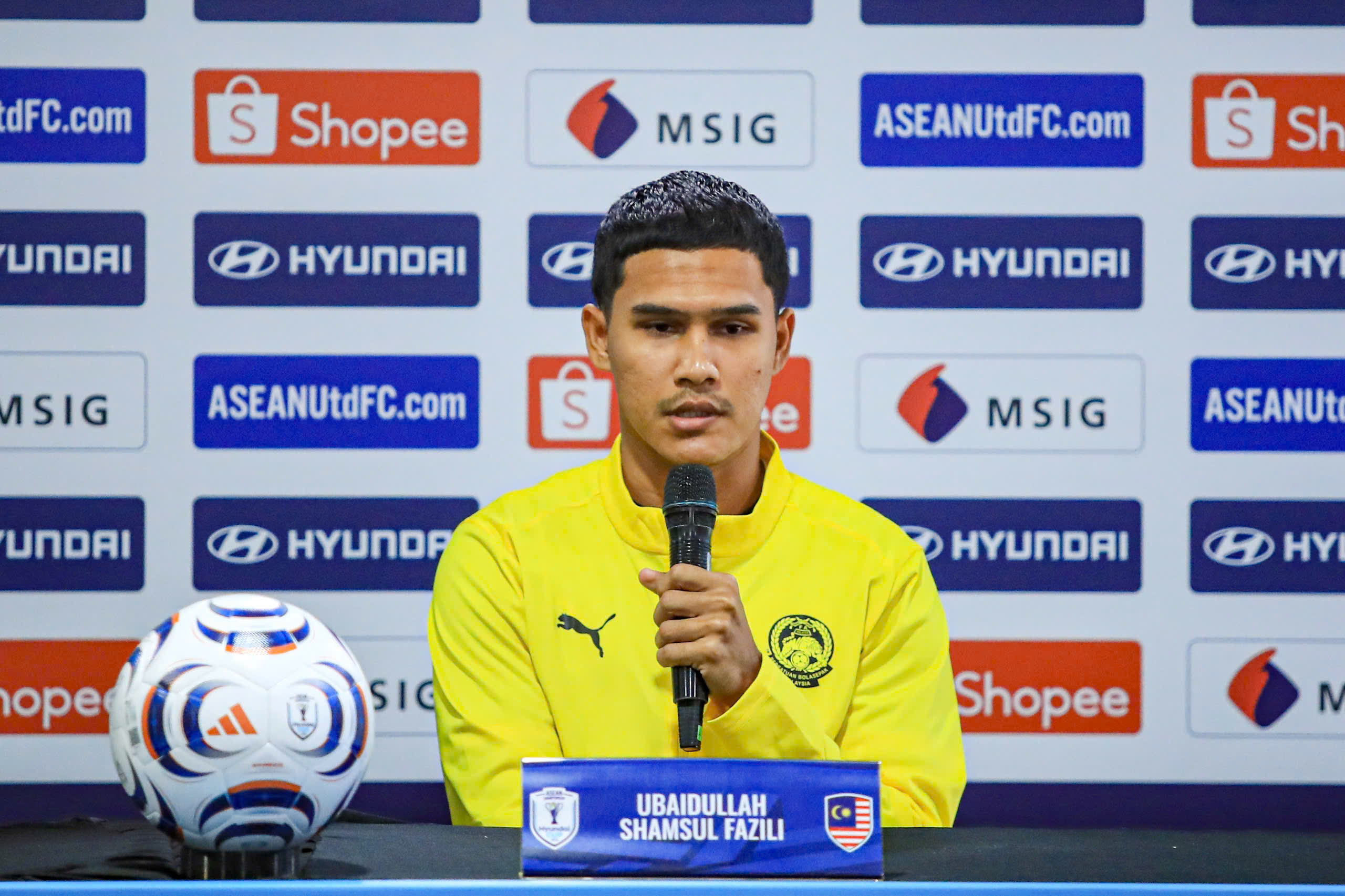 Ubaidullah Shamsul Fazili của ĐT Malaysia Ubaidullah Shamsul Fazili cua dT Malaysia