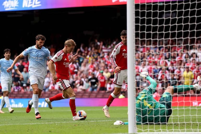 Đè bẹp Man City, Arsenal đoạt Siêu cúp Anh 2026 3