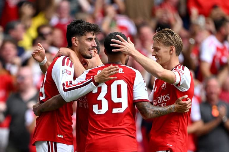 Đè bẹp Man City, Arsenal đoạt Siêu cúp Anh 2026 2