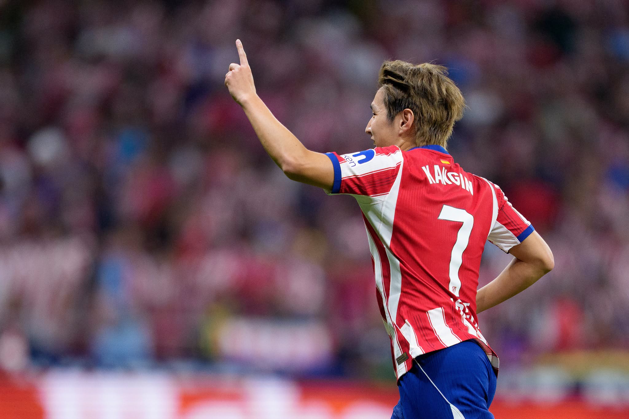 Khởi đầu hứa hẹn của Lee Kang-in ở Atletico 1