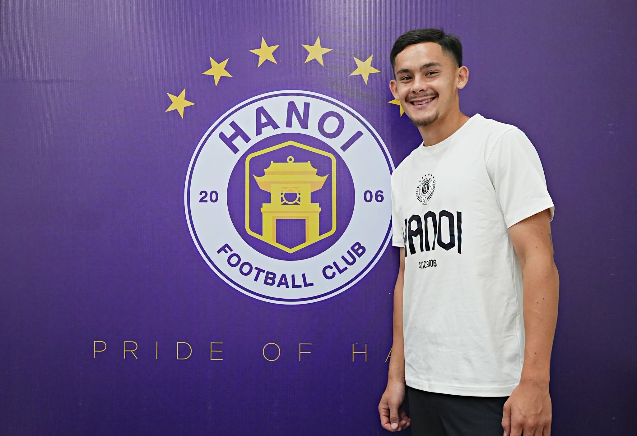 Aymeric Faurand-Tournaire đến với Hà Nội FC Aymeric Faurand-Tournaire den voi Ha Noi FC