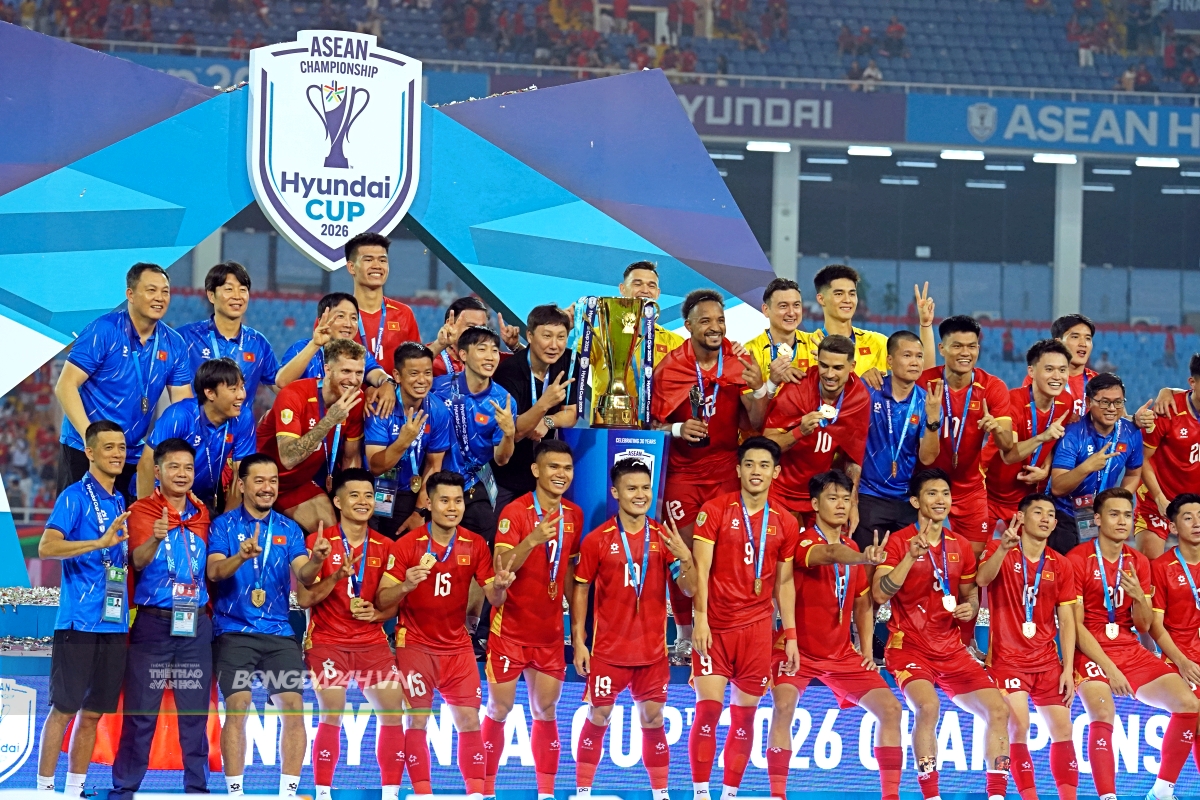 HLV Kim Sang Sik dT Viet Nam 26/8