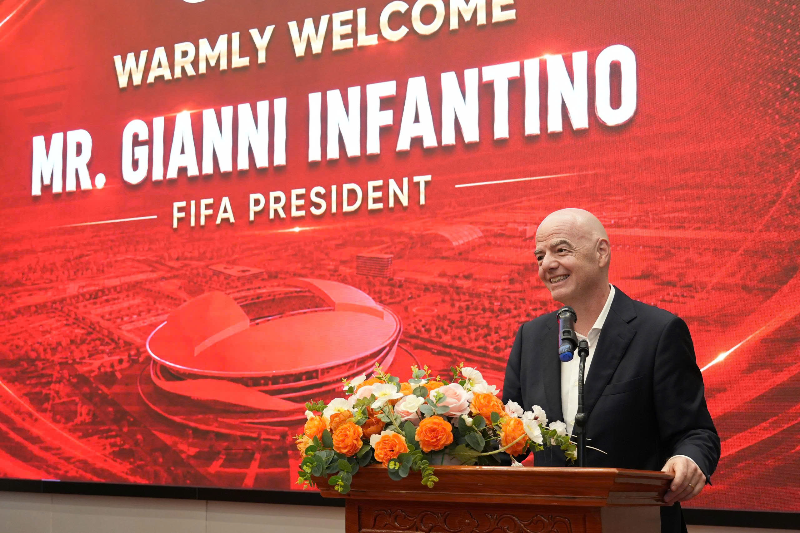 Gianni Infantino sang tham Viet Nam
