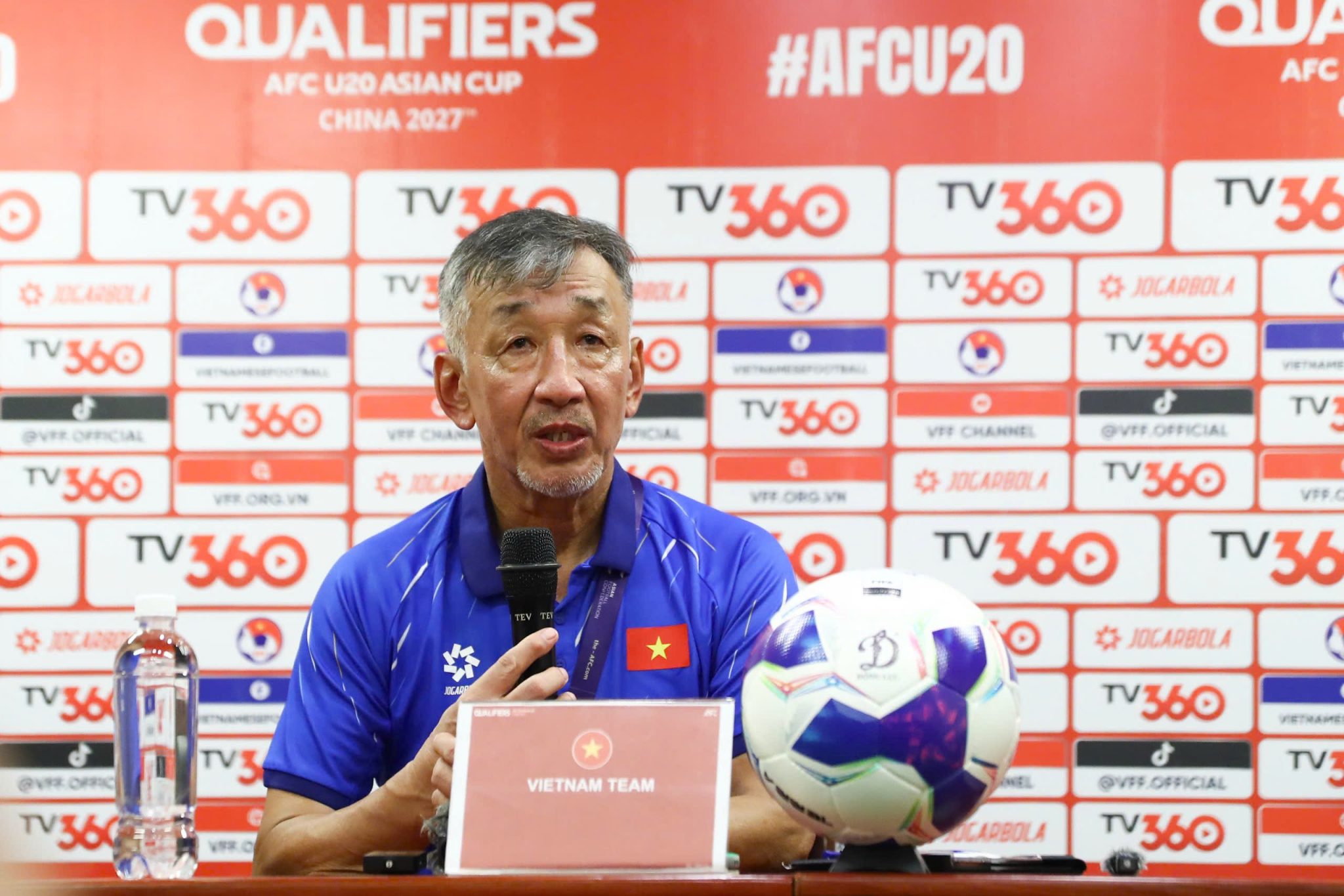HLV Yutaka Ikeuchi cho rằng U20 Việt Nam đã mắc rất nhiều lỗi trước Triều Tiên HLV Yutaka Ikeuchi cho rang U20 Viet Nam da mac rat nhieu loi truoc Trieu Tien