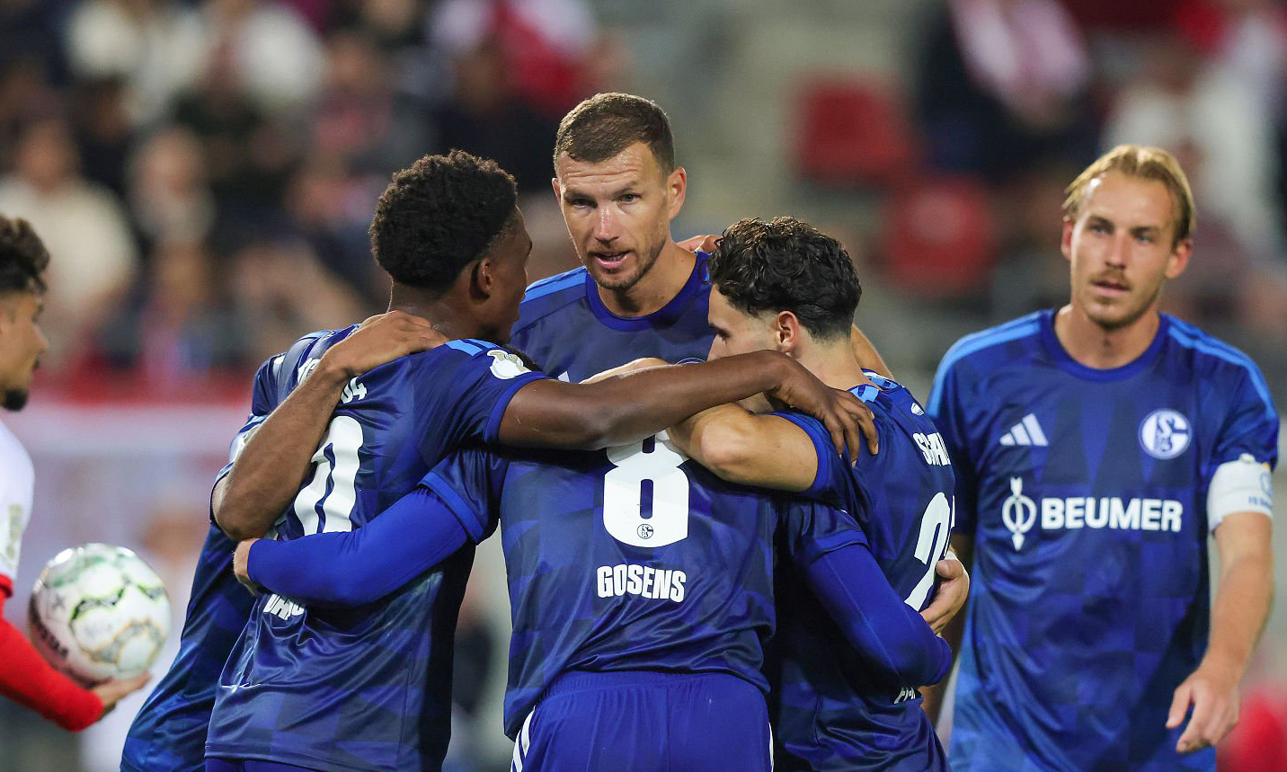 Edin Dzeko ở tuổi 40 Hồi kết của tôi đang đến, nhưng chưa phải bây giờ 5
