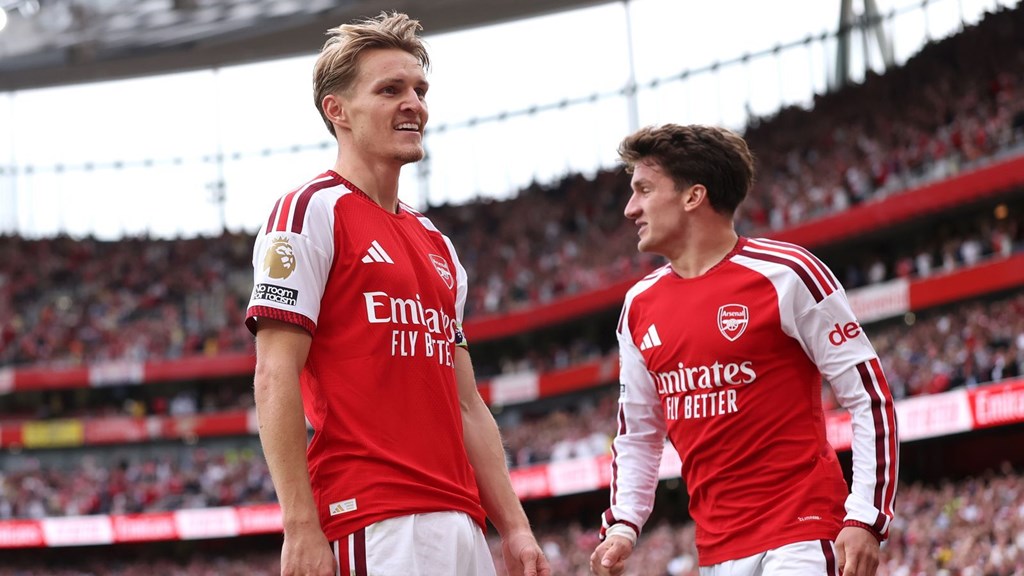 Arsenal quật ngã Chelsea Khí chất của nhà vô địch 1