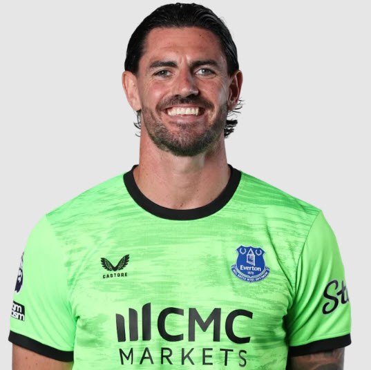 Tom King