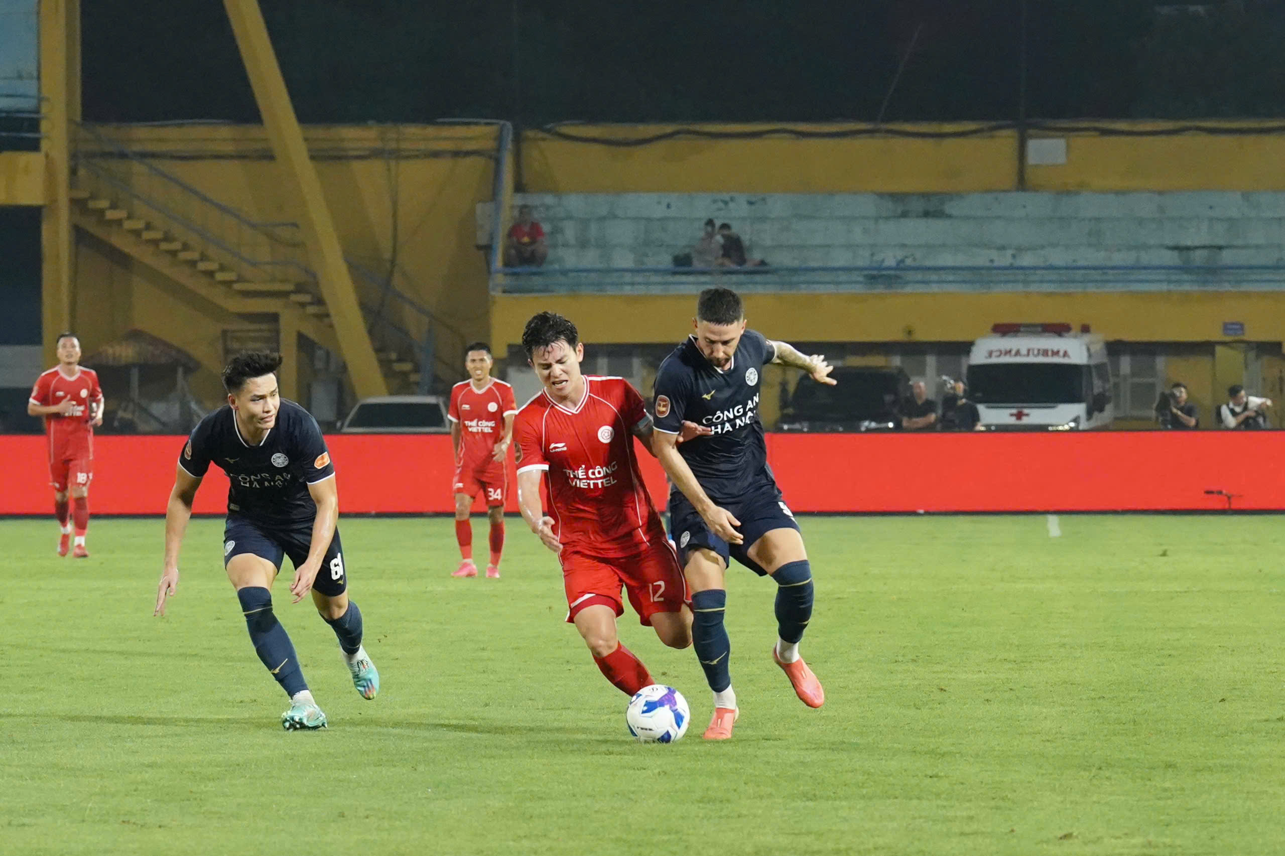 Thể Công Viettel 0-1 CAHN Bản lĩnh của nhà vô địch 2 Thể Công Viettel 0-1 CAHN Bản lĩnh của nhà vô địch 2