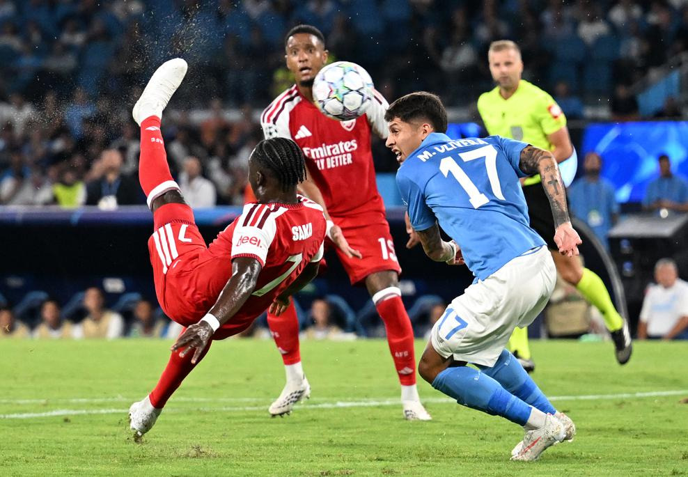 ssc_napoli_v_arsenal_fc_-_uefa_c(1)