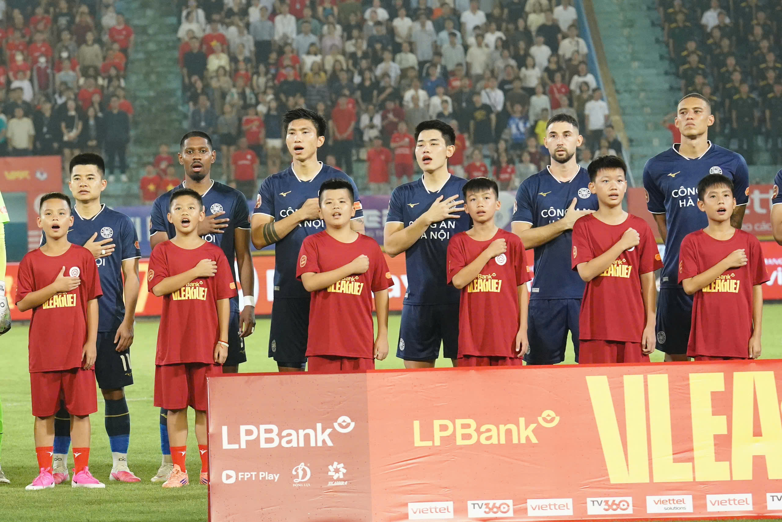 Thể Công Viettel 0-1 CAHN Bản lĩnh của nhà vô địch 1 Thể Công Viettel 0-1 CAHN Bản lĩnh của nhà vô địch 1