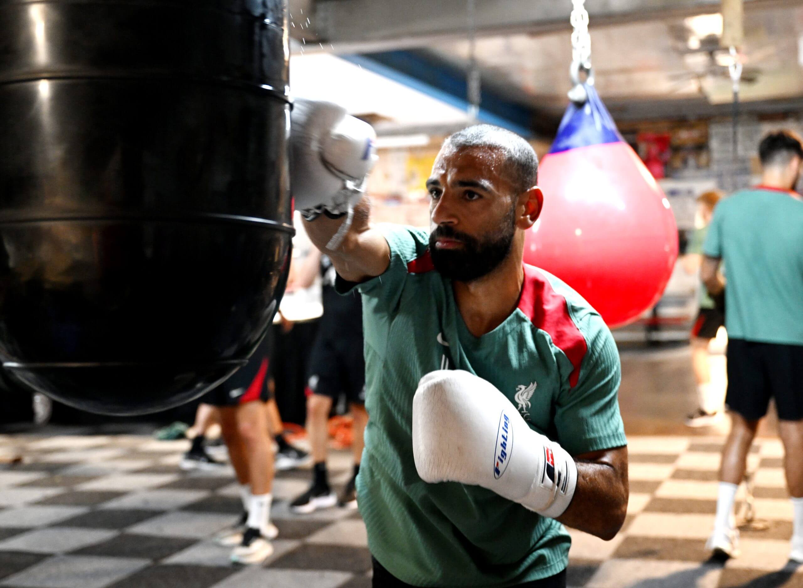 Boxing đã biến Rayan Cherki thành một cầu thủ lợi hại hơn, và anh không phải là người duy nhất 3