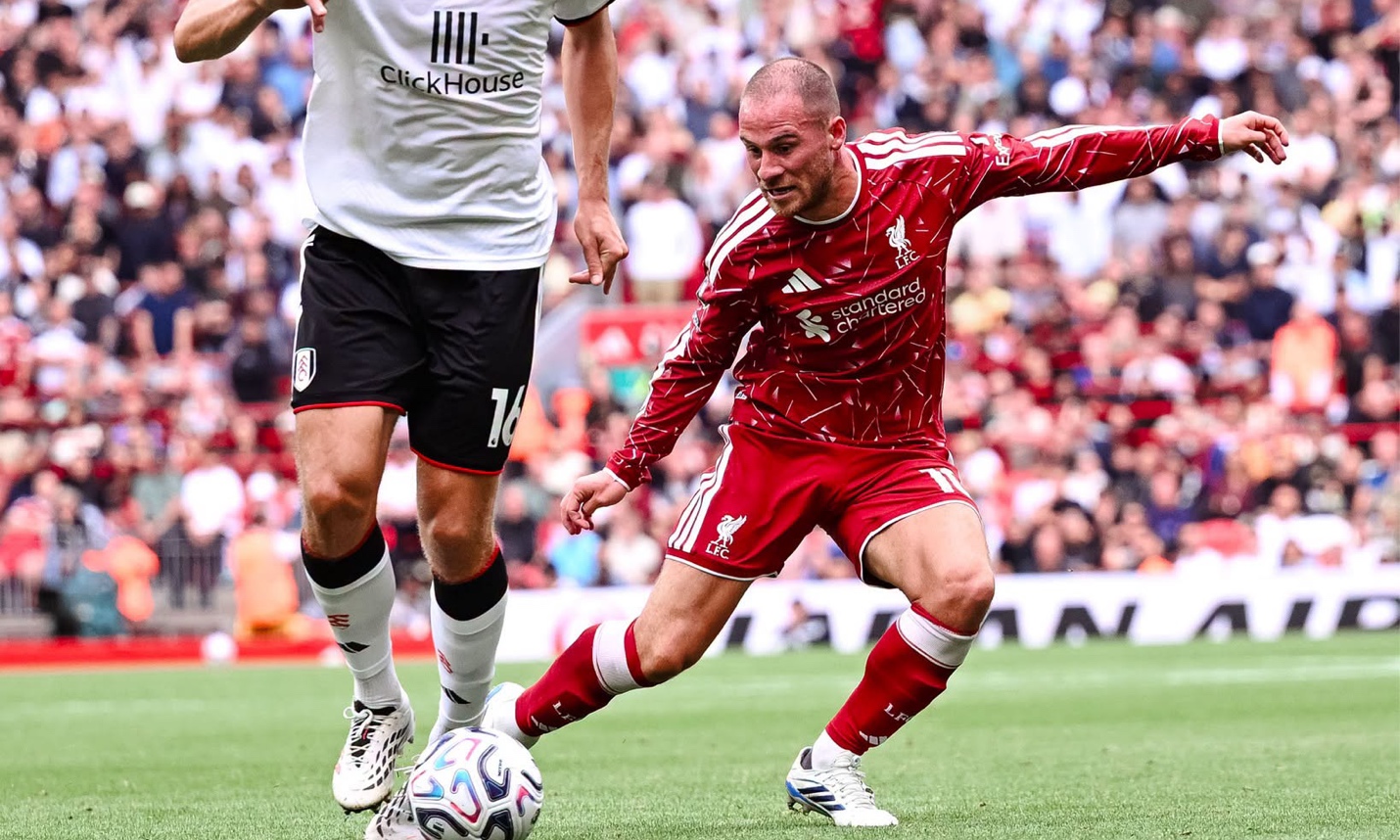 Câu chuyện về những trái tim lạc nhịp ở Anfield 1 Câu chuyện về những trái tim lạc nhịp ở Anfield 1