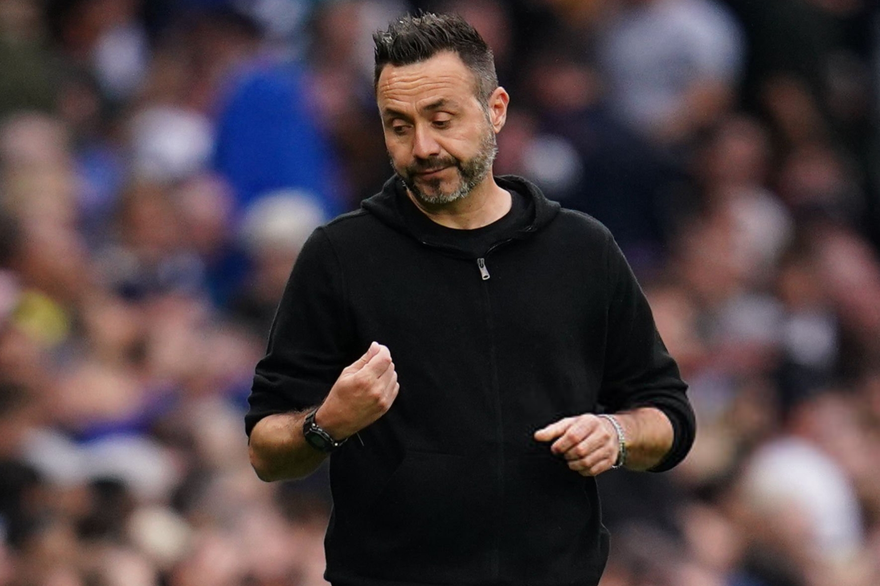 HLV Roberto De Zerbi noi dai chuoi tran that vong cung Tottenham
