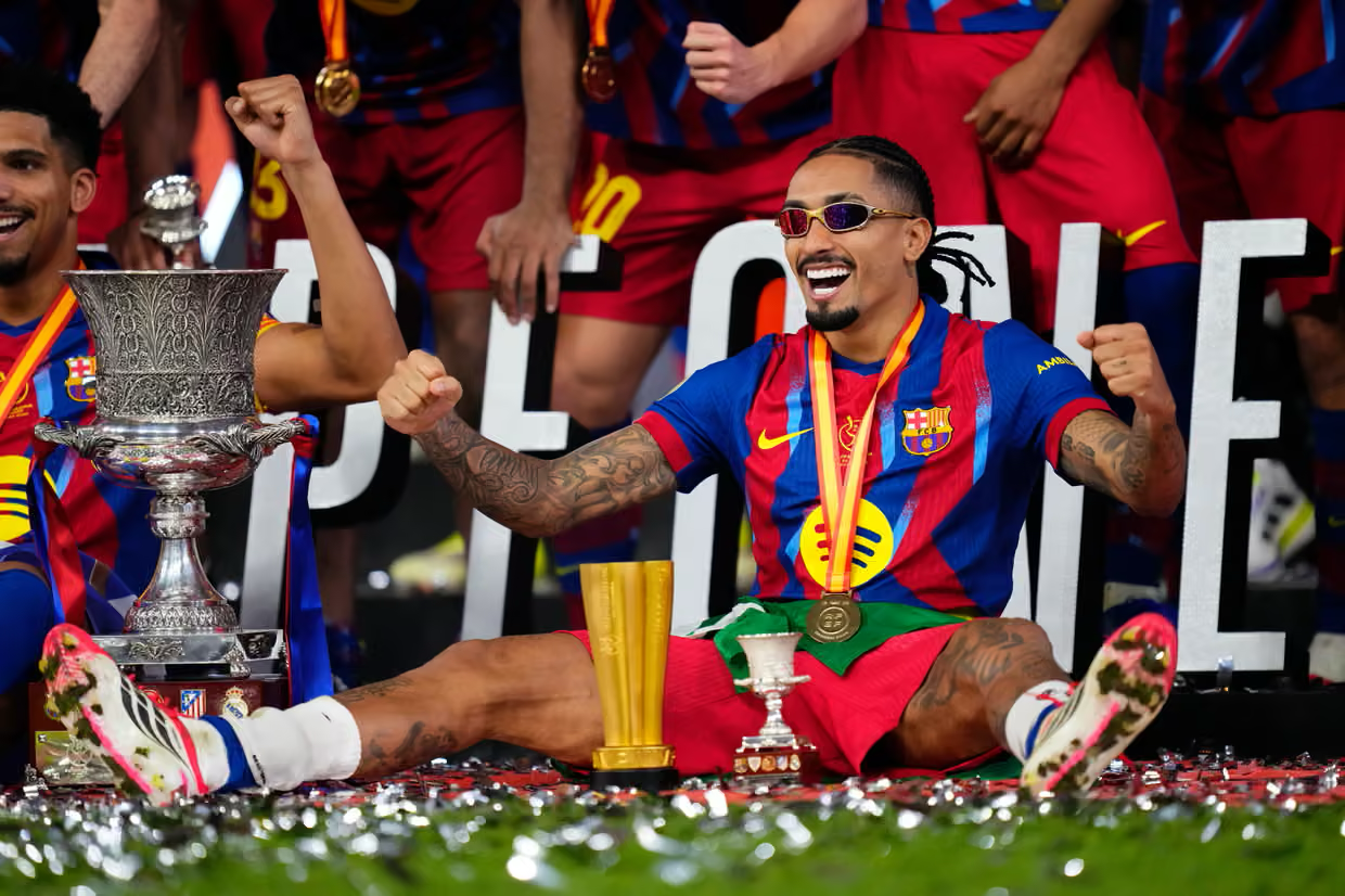 Raphinha Trong đầu tôi đã nghĩ mình sẽ rời Barca, nhưng chỉ vài câu nói cũng có thể thay đổi bạn 4