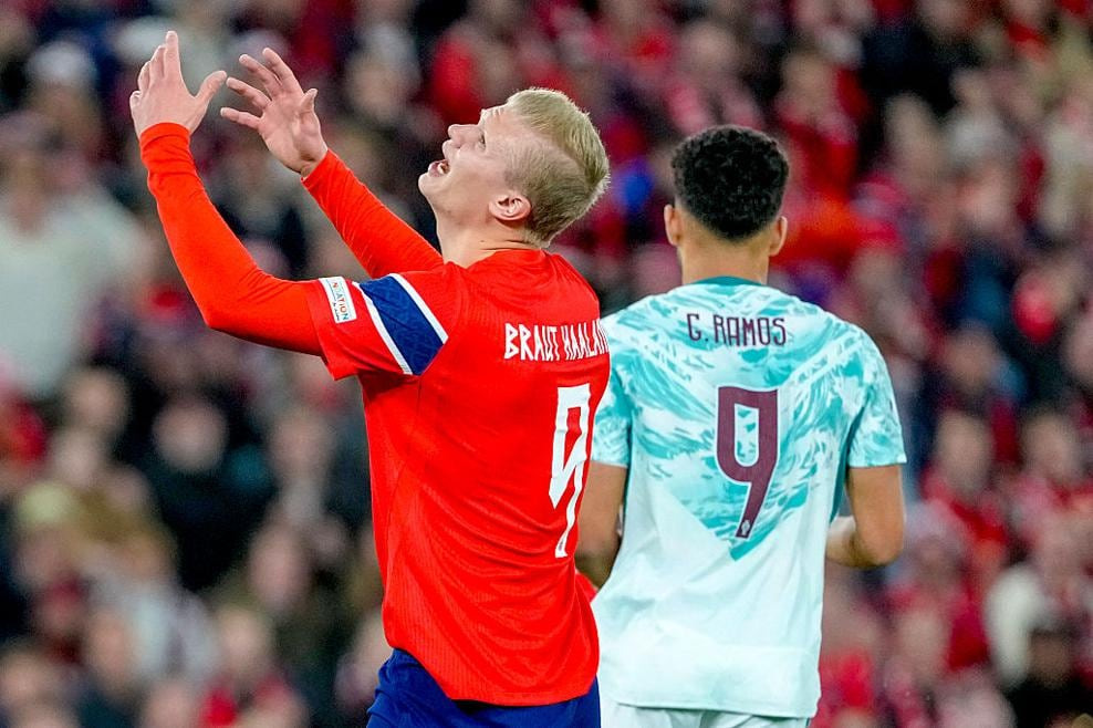 Không Ronaldo, Bồ Đào Nha học cách vận hành mới 1
