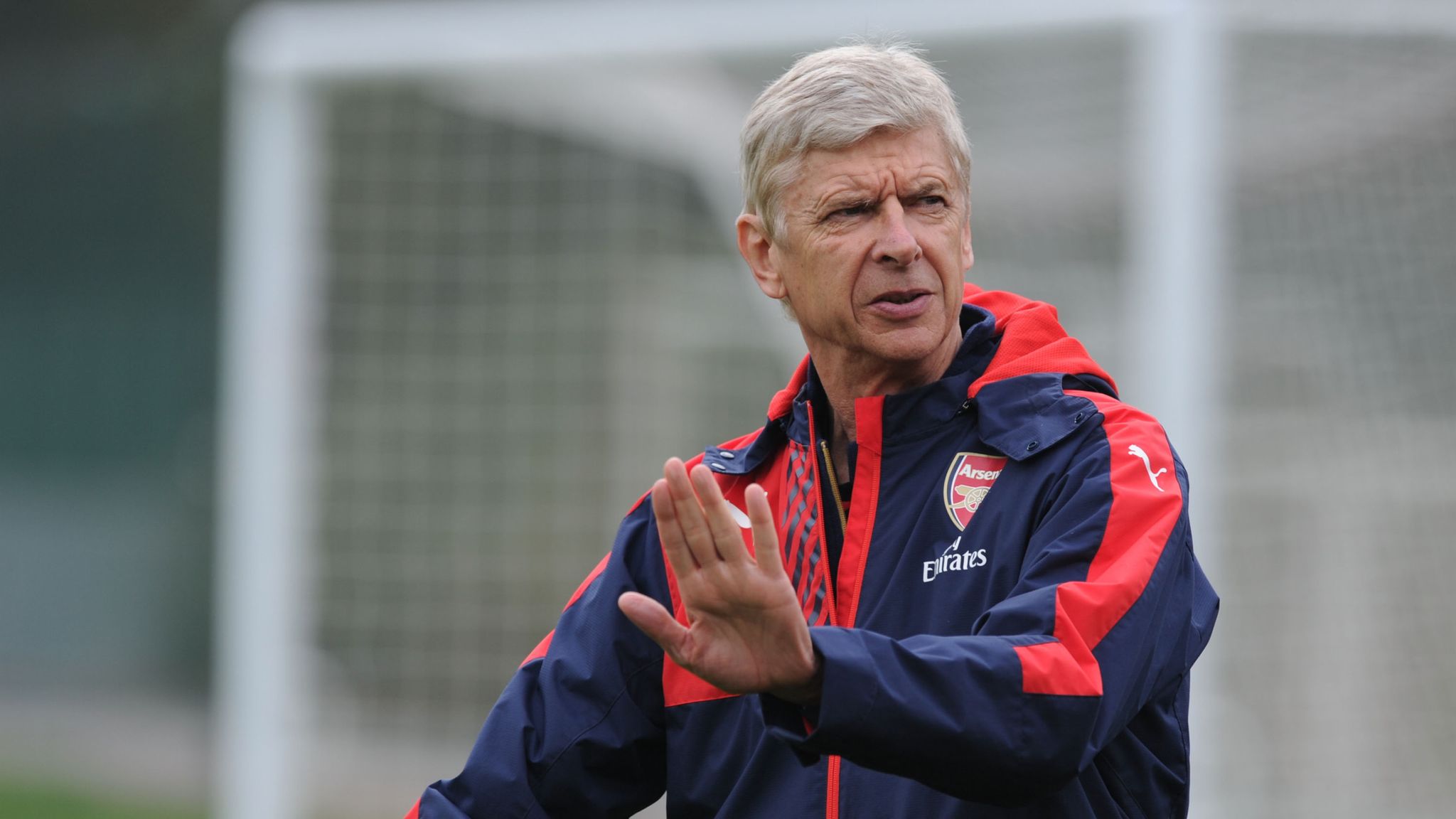 Bóng đá Anh nợ Arsène Wenger một lời xin lỗi 1