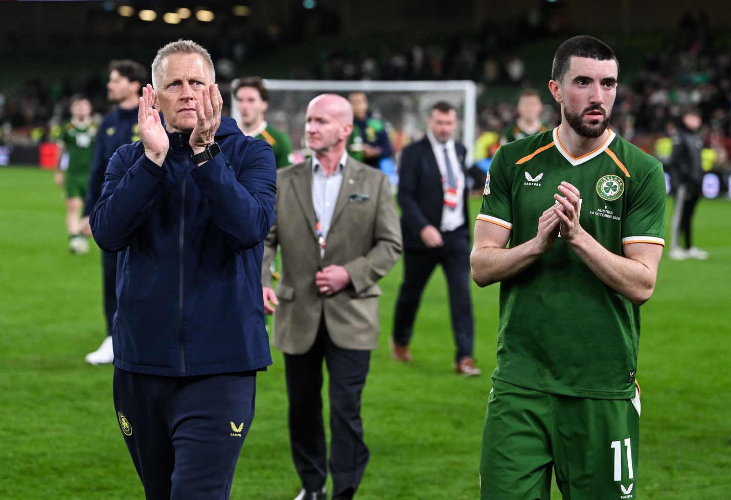 Ireland - Israel Khi bóng đá không còn chỉ là bóng đá 1