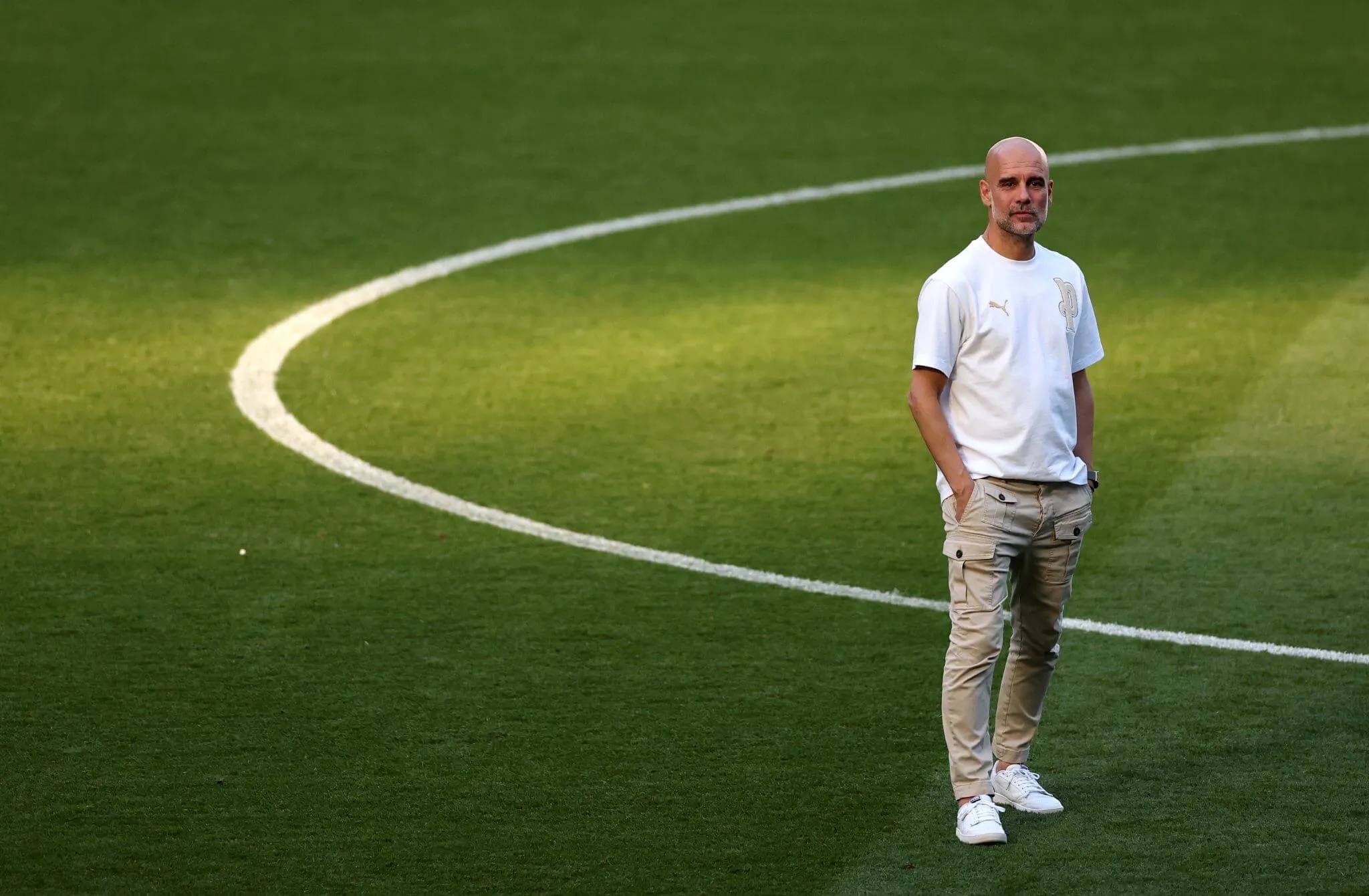 Hỏi đáp cùng nhà báo David Ornstein Liệu các cầu thủ có tìm cách rời xa Man City 1 Hỏi đáp cùng nhà báo David Ornstein Liệu các cầu thủ có tìm cách rời xa Man City 1