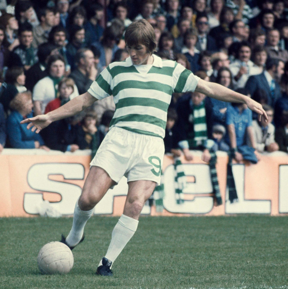 Sir Kenny Dalglish Người ta bảo đừng mang những vấn đề ở công việc về nhà Nhưng không mang về thì mang đi đâu 2 Sir Kenny Dalglish Người ta bảo đừng mang những vấn đề ở công việc về nhà Nhưng không mang về thì mang đi đâu 2