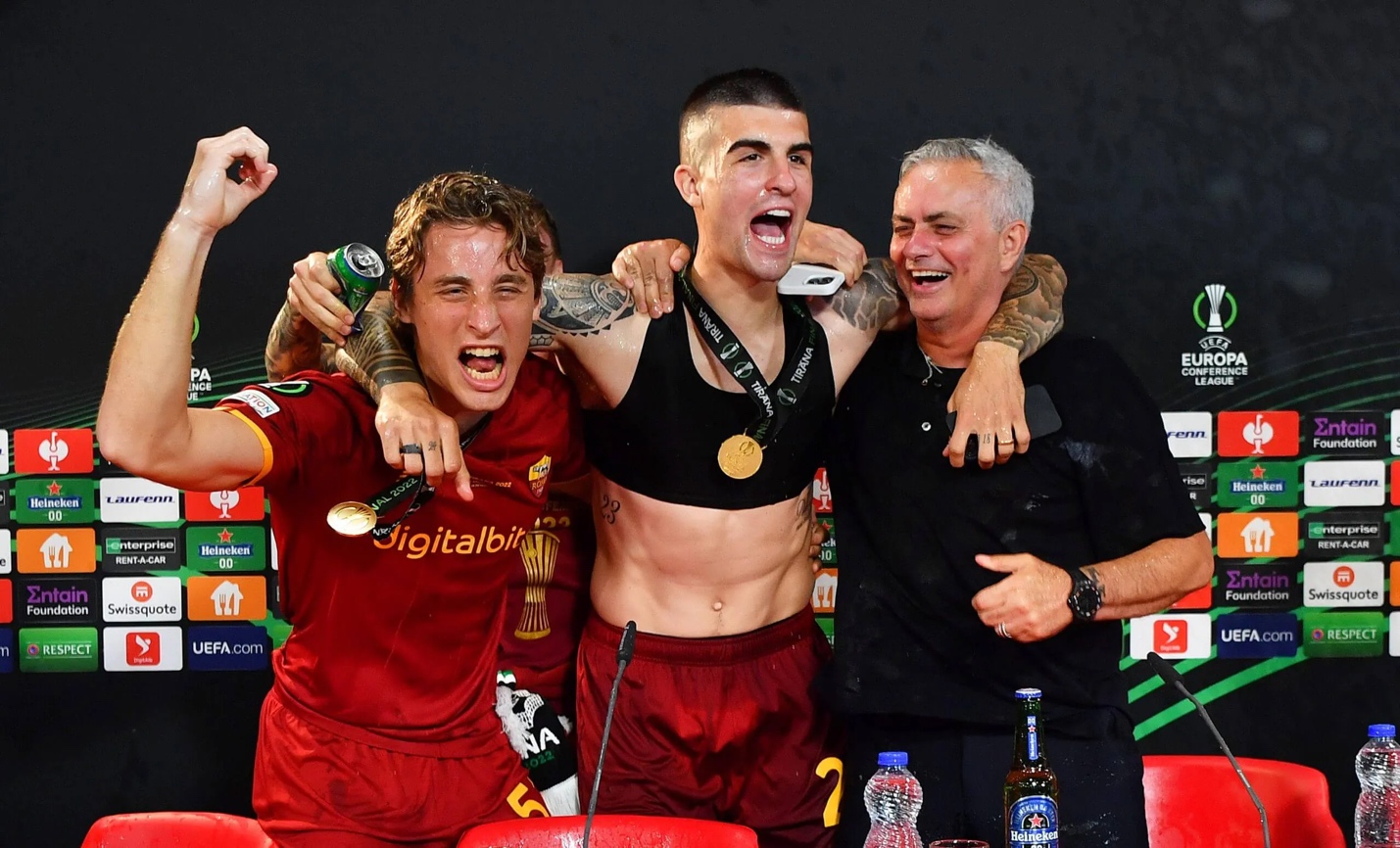 Roma từng mê mệt Mourinho, nhưng dưới thời Gasperini họ mới thực sự là ứng viên vô địch Serie A 4