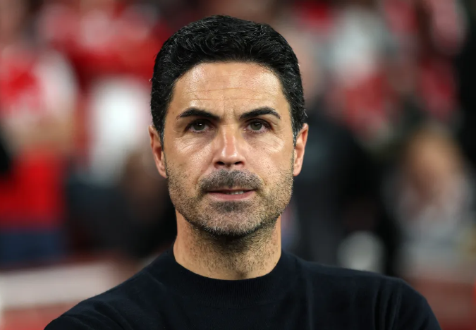 anh toan doi Arsenal thieu vang Saliba. 