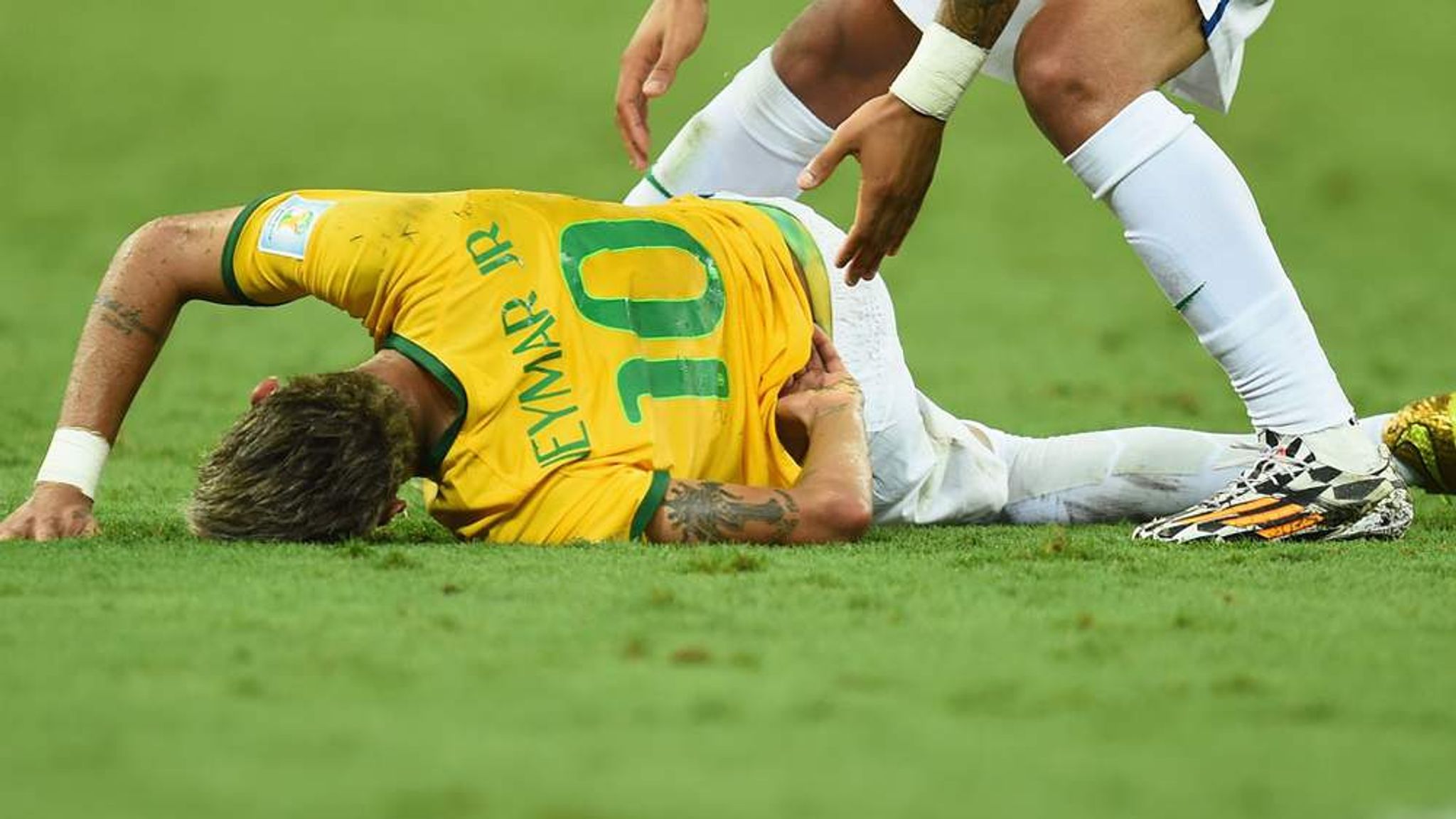 Những khó khăn trong việc duy trì đỉnh cao của các siêu sao Brazil 5