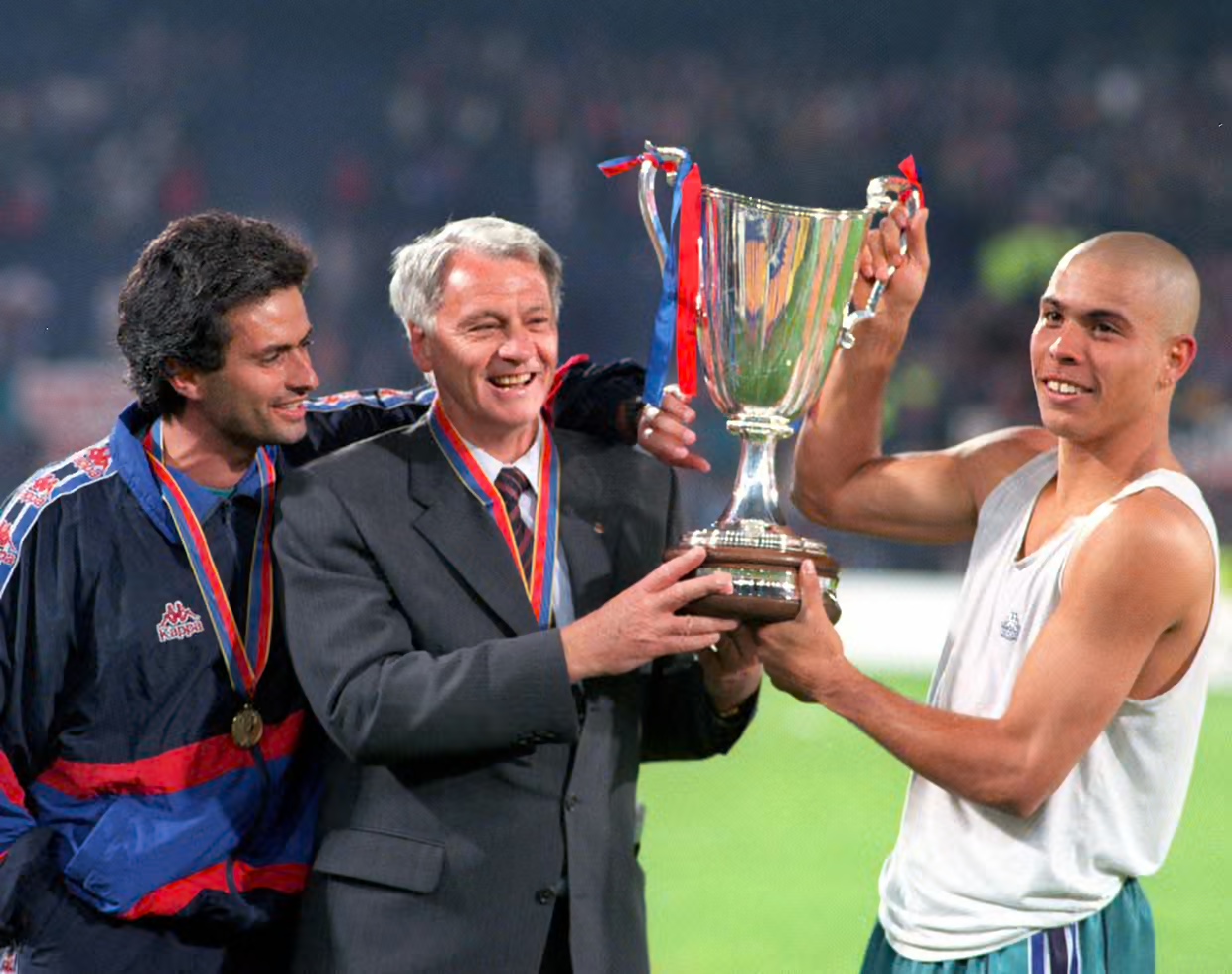 Mourinho và Real Madrid trước El Clásico Già dặn hơn, điềm tĩnh hơn, nhưng vẫn những chiêu bài quen thuộc 2