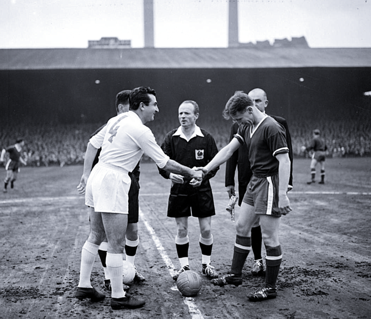 Giải mã Dòng máu Quỷ (Phần 3) ‘Mũi tên Vàng’ Di Stefano từng suýt khoác áo MU 4 Giải mã Dòng máu Quỷ (Phần 3) ‘Mũi tên Vàng’ Di Stefano từng suýt khoác áo MU 4