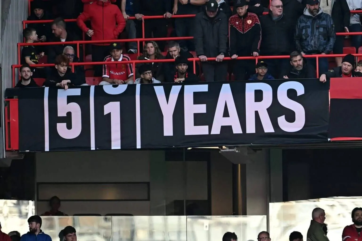 Man United Đường trở lại đỉnh cao vẫn còn quá xa xôi 1