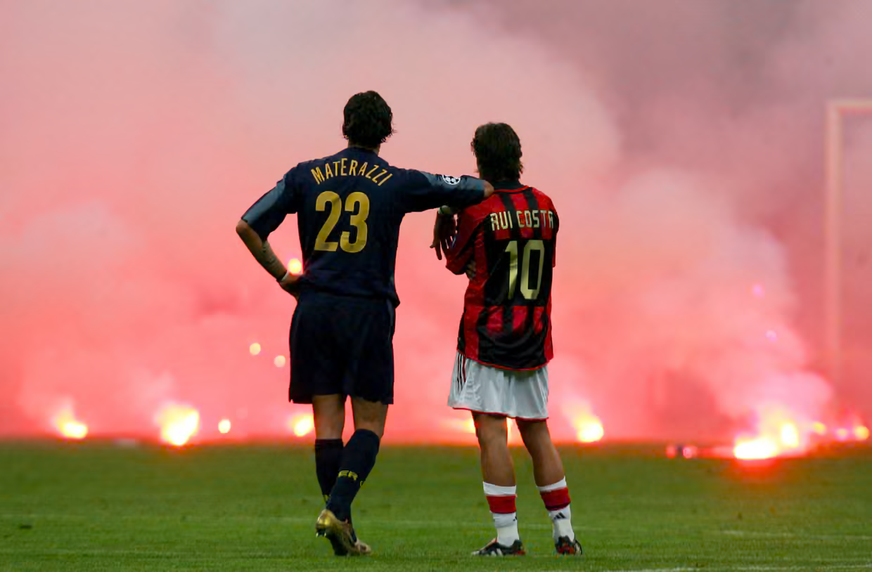 Alessandro Costacurta Tại San Siro, tôi từng có cảm giác khán đài sắp đổ ập xuống 2