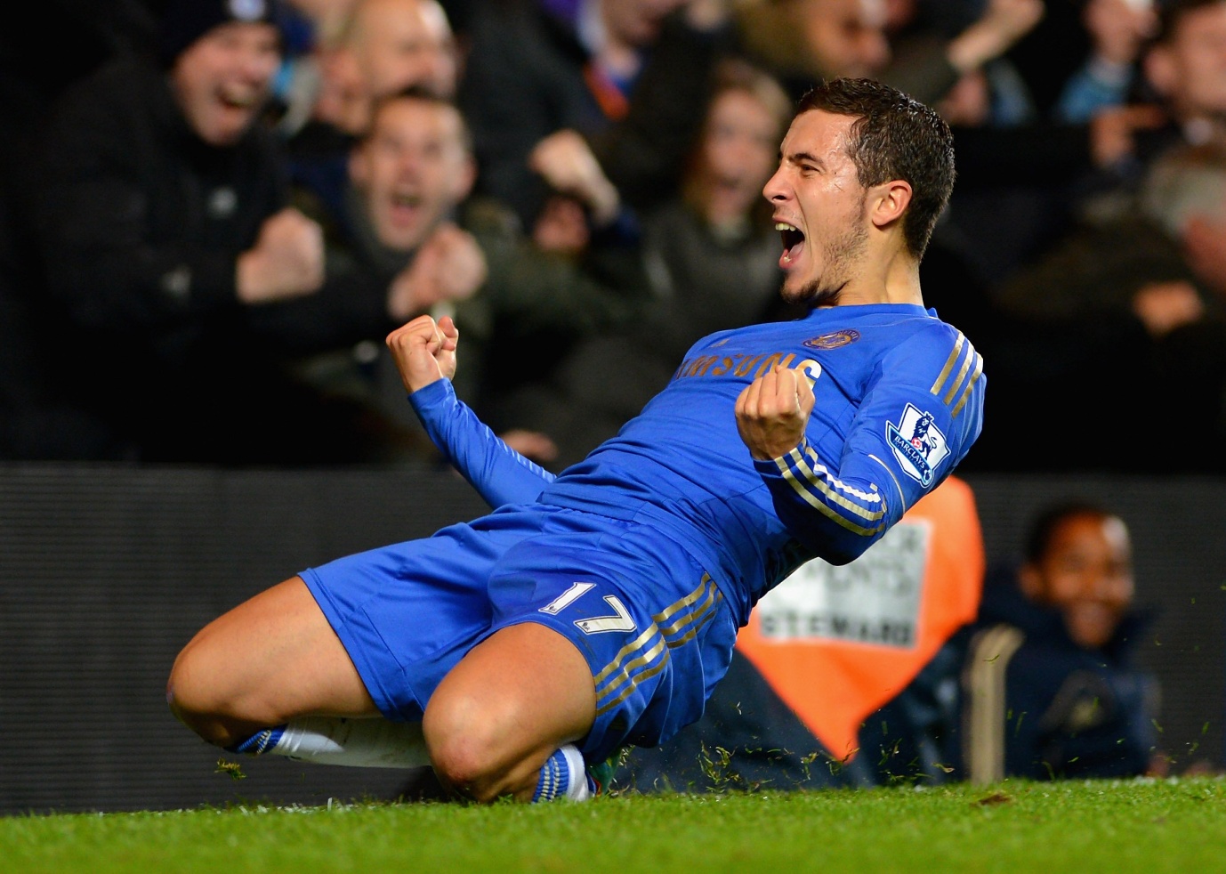 Chelsea - Man United đại chiến Halloween Bóng ma vàng son, khắc khoải hiện tại 4 Chelsea - Man United đại chiến Halloween Bóng ma vàng son, khắc khoải hiện tại 4