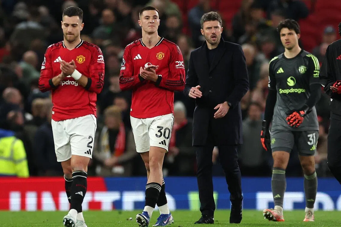 Chelsea - Man United đại chiến Halloween Bóng ma vàng son, khắc khoải hiện tại 6 Chelsea - Man United đại chiến Halloween Bóng ma vàng son, khắc khoải hiện tại 6