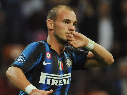 Mot Sneijder thi dau thang hoa nhung khong lot vao danh sach 3 UCV cuoi cung cho QBV FIFA 2010