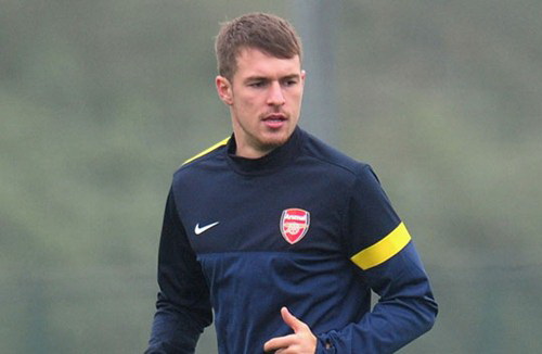 Ramsey đen đủi đang là sát chủ của Arsenal