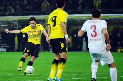 Hummels sẽ thay đổi định nghĩa về trung vệ