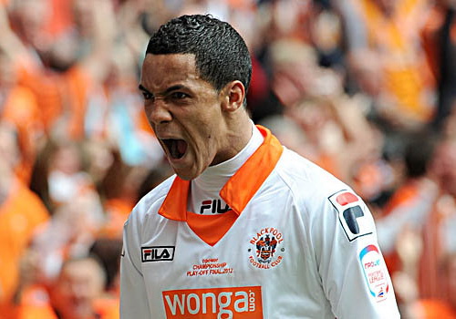 Spurs và Liverpool buông mục tiêu Tom Ince: Khi người Anh mất giá trên đất Anh