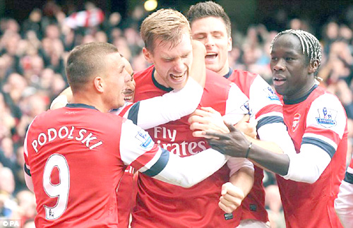 Aston Villa - Arsenal: Tiếp đà hưng phấn, tới gần top 4