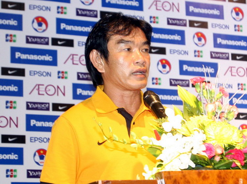 HLV Phan Thanh Hùng với đội tuyển Việt Nam: Mệnh cầm quân