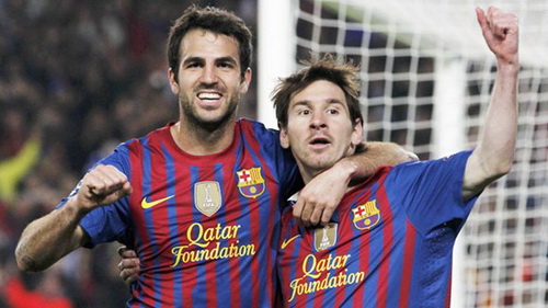 Cesc Fabregas không chịu thua kém, ấn định tỷ số 4-0