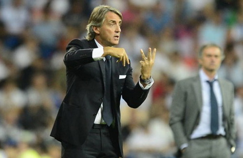 Mancini chê Mourinho... nhiều chuyện