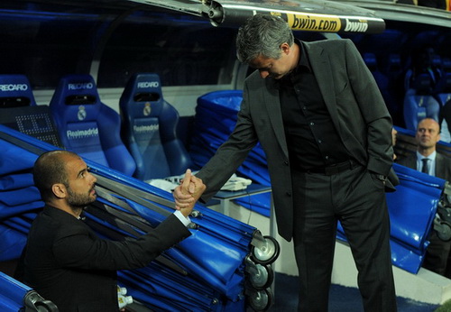 Ghét Mourinho thì cứ ghét, nhưng đừng mù quáng