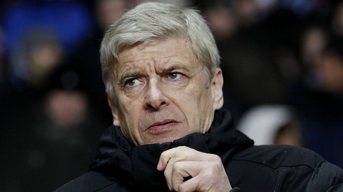 Arsene Wenger nên tự viết đơn từ chức