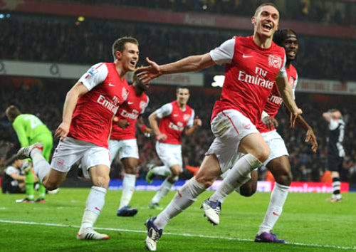 Arsenal nhọc nhằn đả bại Wigan