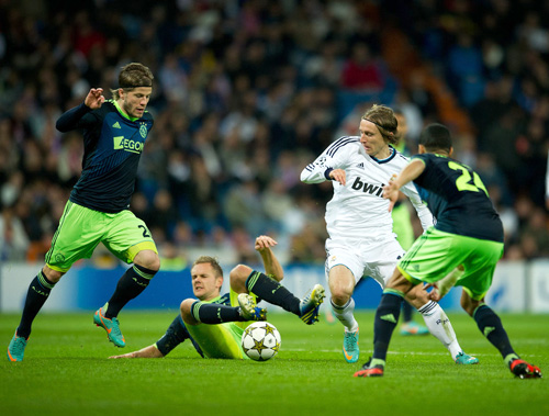 Người hùng mới của Real: Vitaminas Modric!