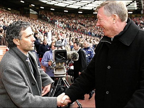 Real đụng Man Utd: Hãy cứ mơ đi, Mourinho!