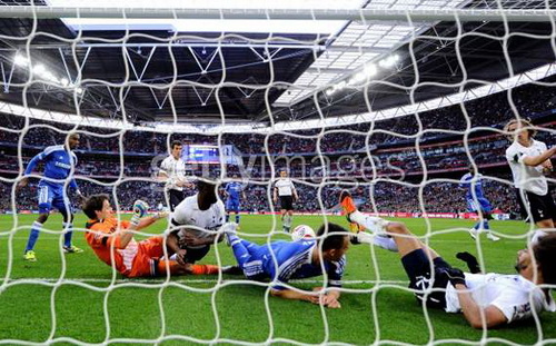 John Terry khẳng khái thừa nhận bàn thắng ma của Juan Mata