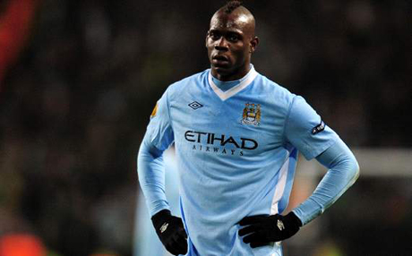 Mancini bác bỏ tin đồn Balotelli tẩn nhau với Yaya Toure